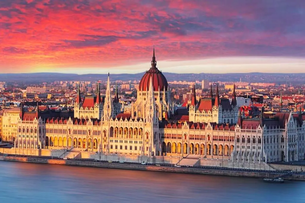 2Budapest Eye-Freegym And Sauna Luxury Home